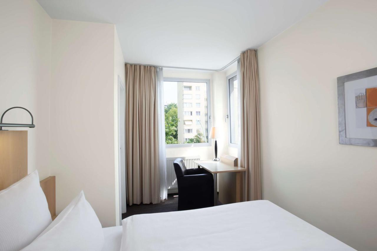 Nh Berlin City West Eksteriør billede